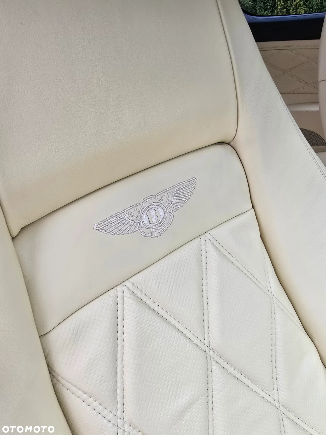Bentley Continental GT Standard - 18