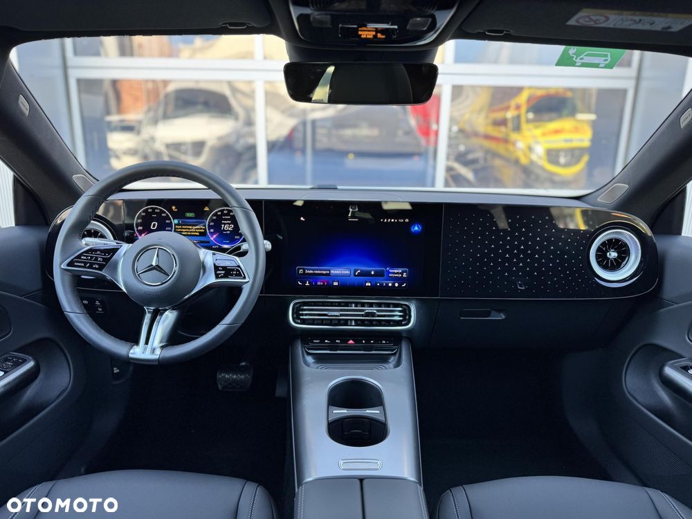Mercedes-Benz CLA - 15