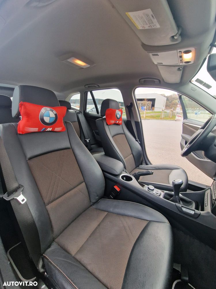 BMW X1 xDrive18d xLine - 11