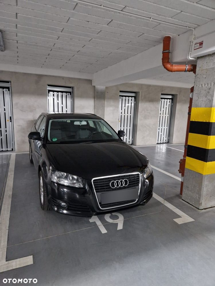 Audi A3 Sportback 1.6 Attraction - 23