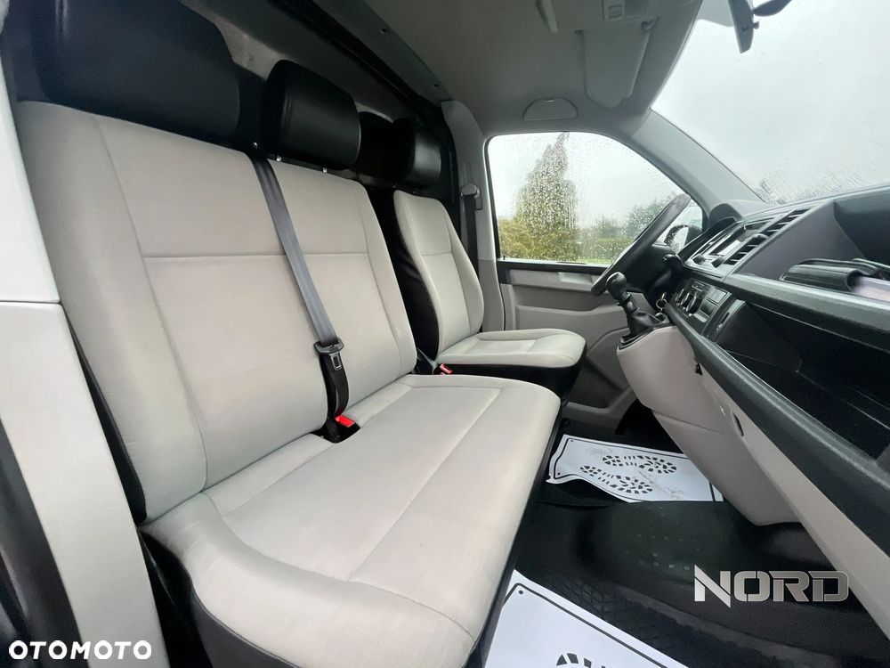 Volkswagen Transporter T6 TSI Plus Trendline - 12