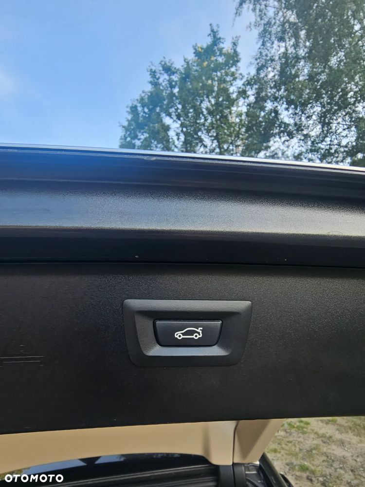 BMW Seria 5 520d - 16