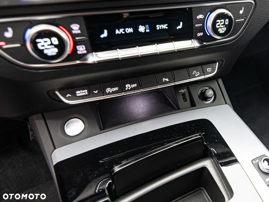Audi Q5 Sportback 40 TDI mHEV Quattro S Line S tronic - 19