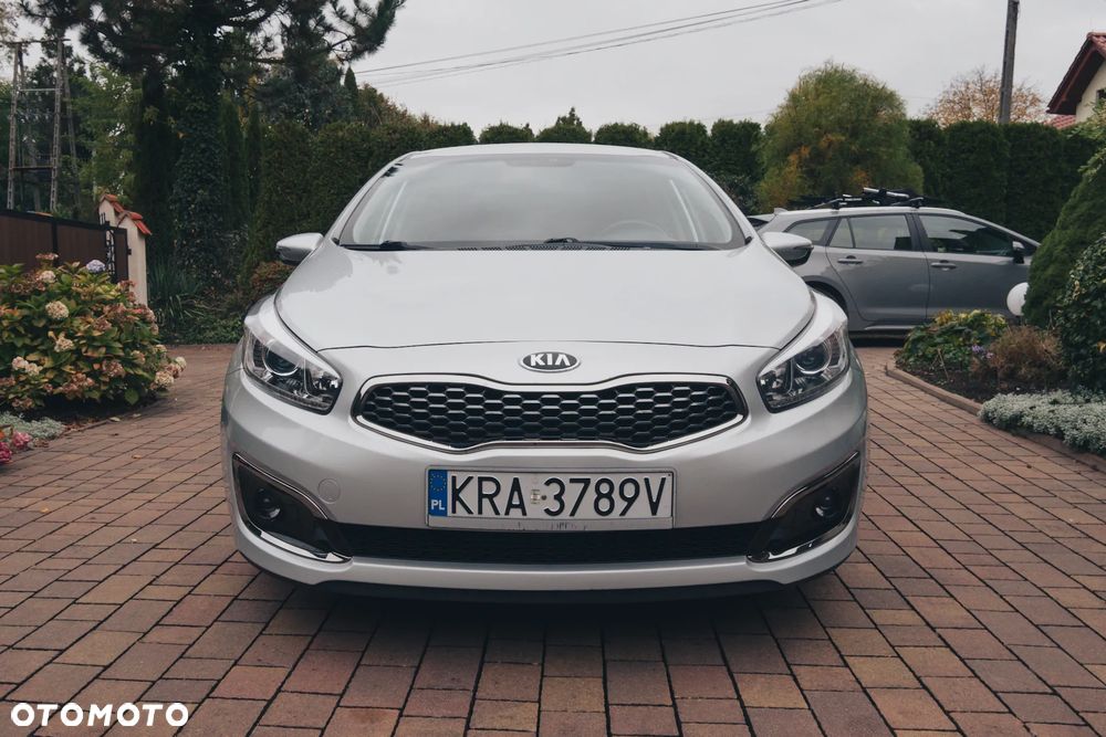 Kia Ceed 2018 photo 3
