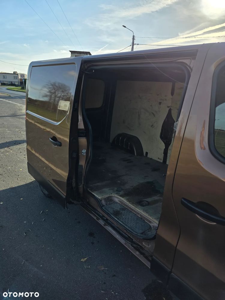 Renault Trafic - 17