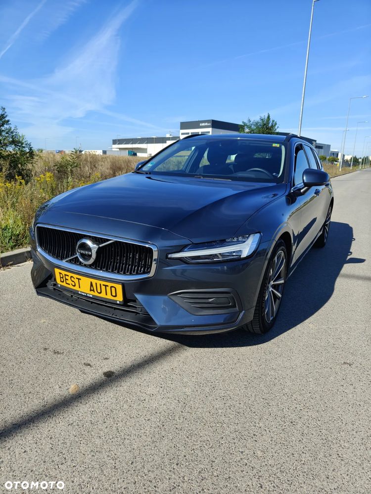 Volvo V60 B3 B DKG Momentum - 3