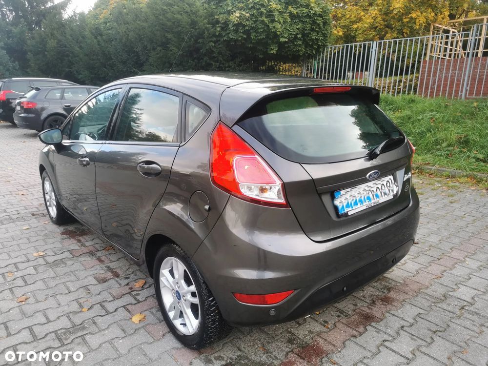 Ford Fiesta 2015 photo 4