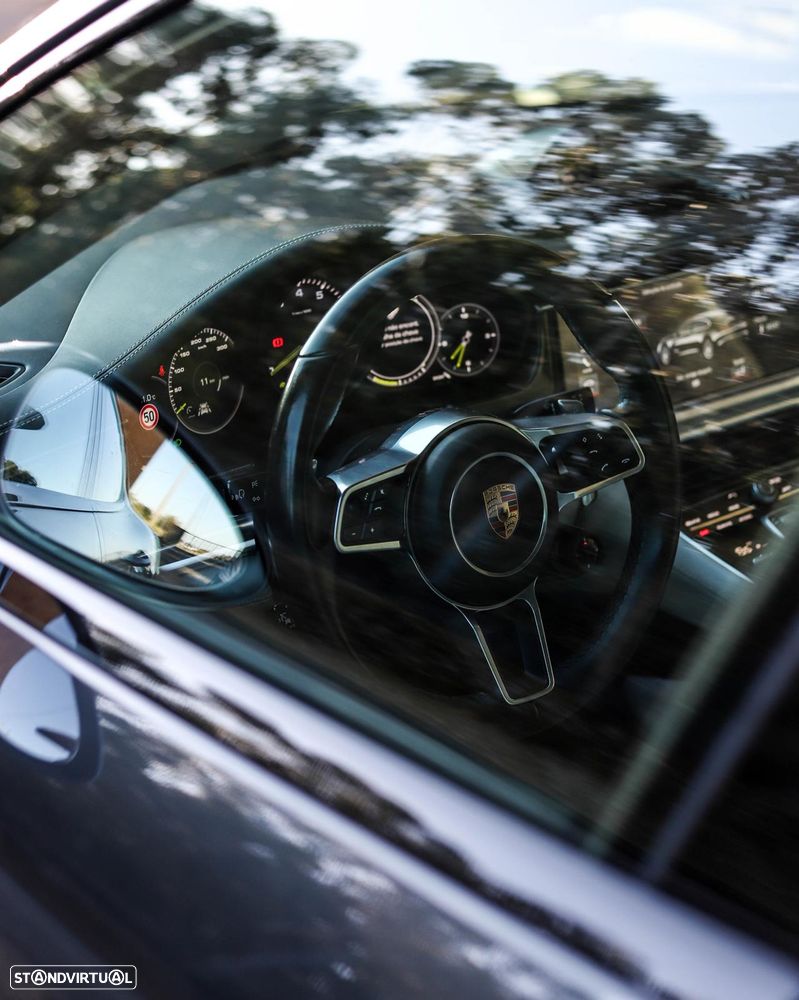 Porsche Panamera S Hybrid - 8