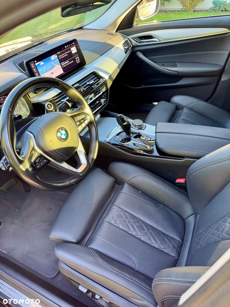 BMW Seria 5 - 17