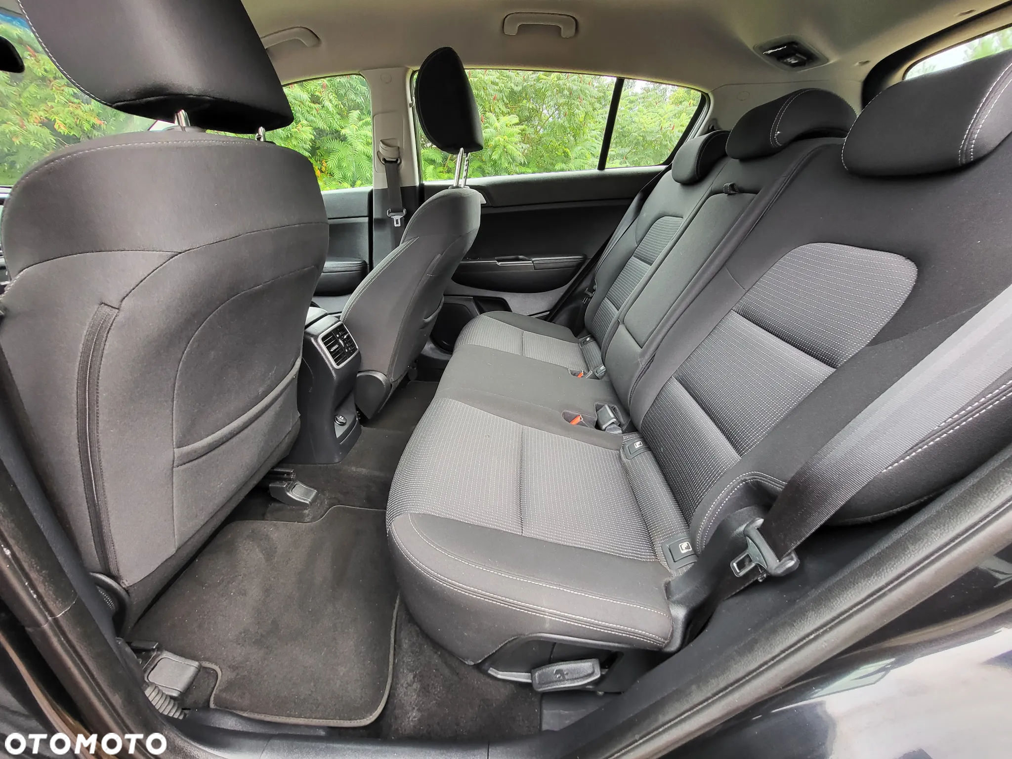 Kia Sportage 1.6 GDI L Business Line Plus 2WD - 32