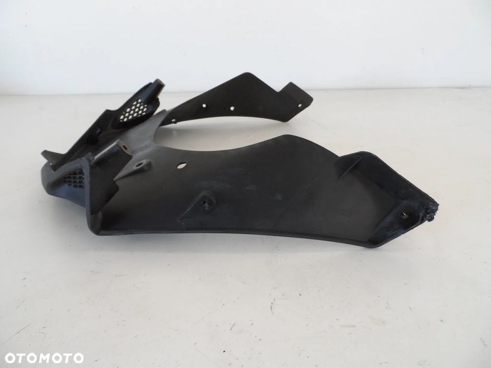 SUZUKI DL 650 osłona plastikowa - 3