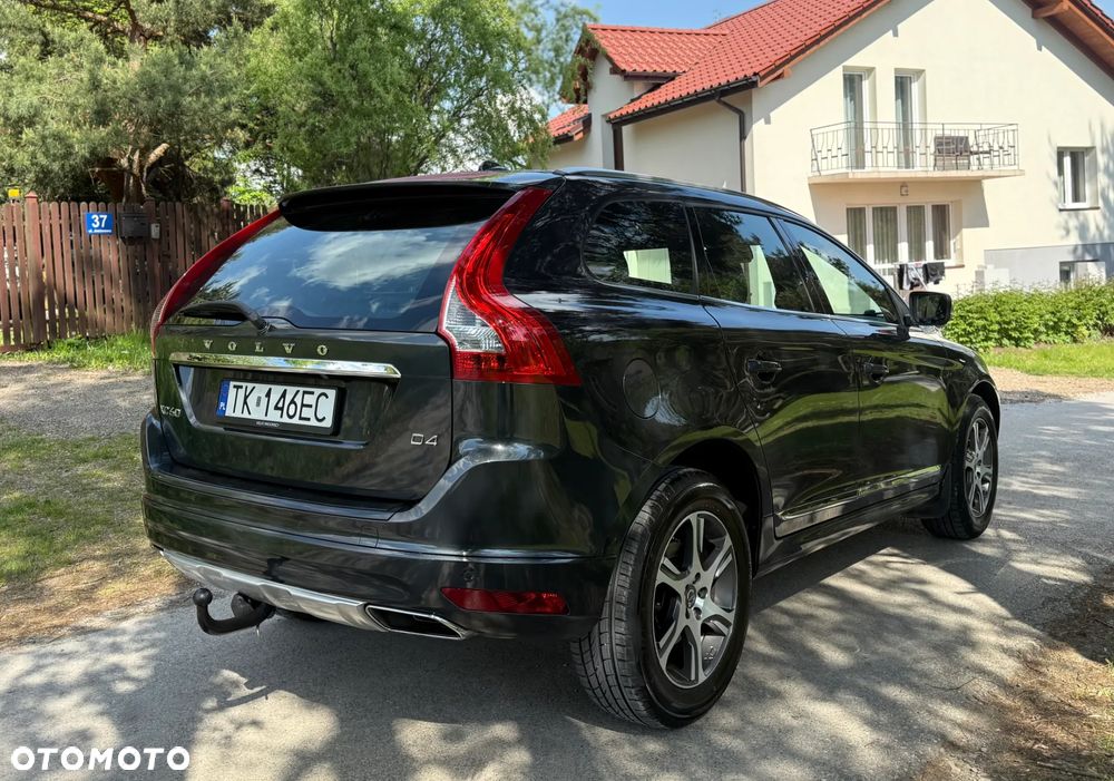 Volvo XC 60 D4 Geartronic Summum - 8