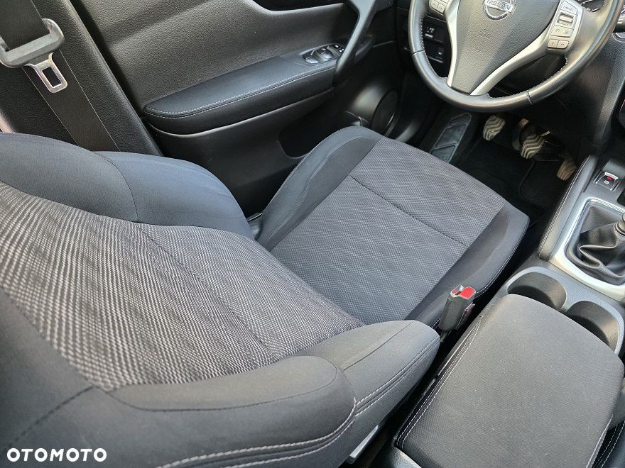 Nissan Qashqai 1.2 DIG-T N-Connecta - 22