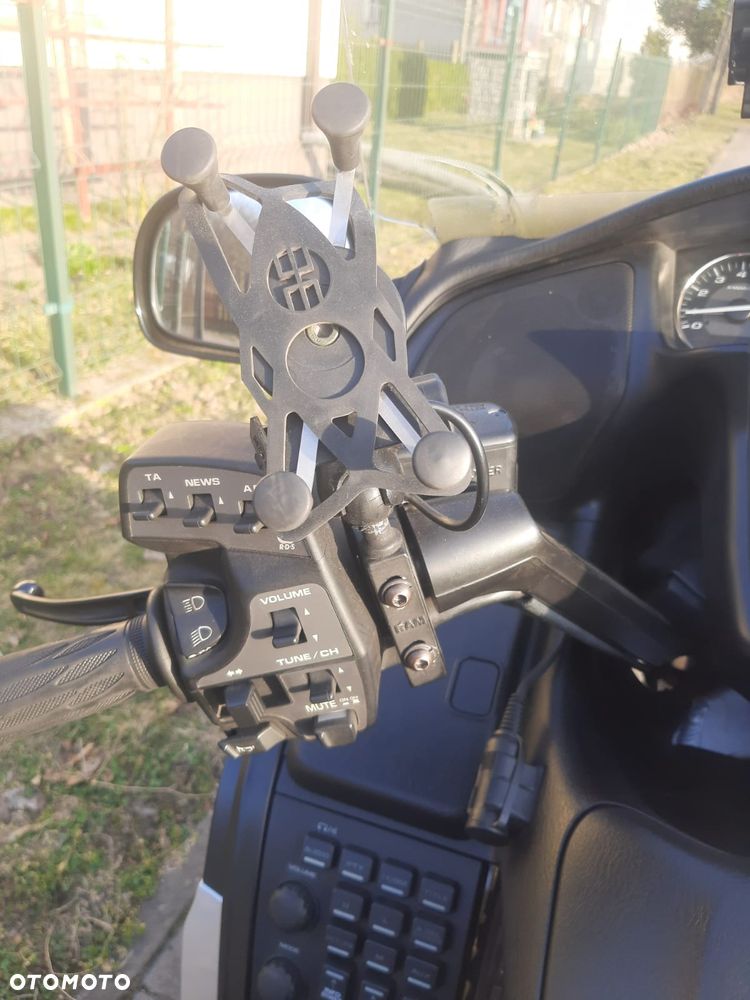 Honda GL - 13