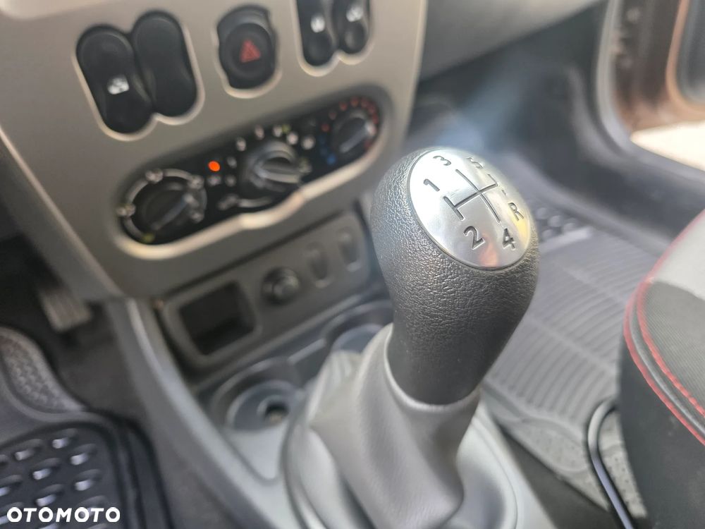 Dacia Duster - 26