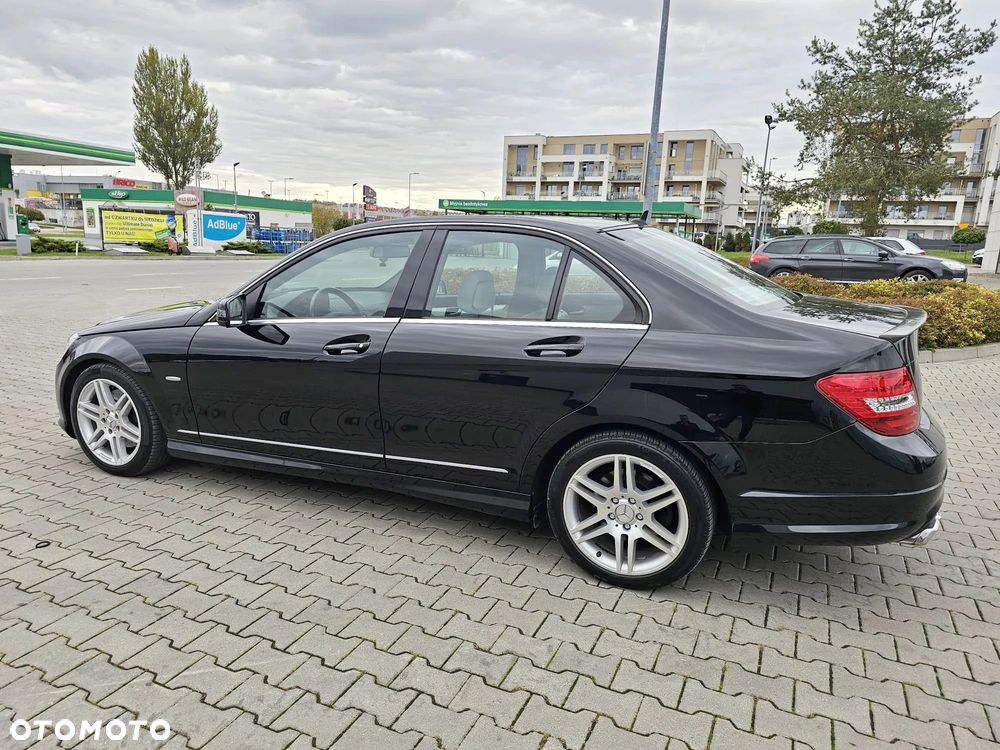 Mercedes-Benz Klasa C 280 7G-TRONIC Avantgarde Sport Edition + - 13