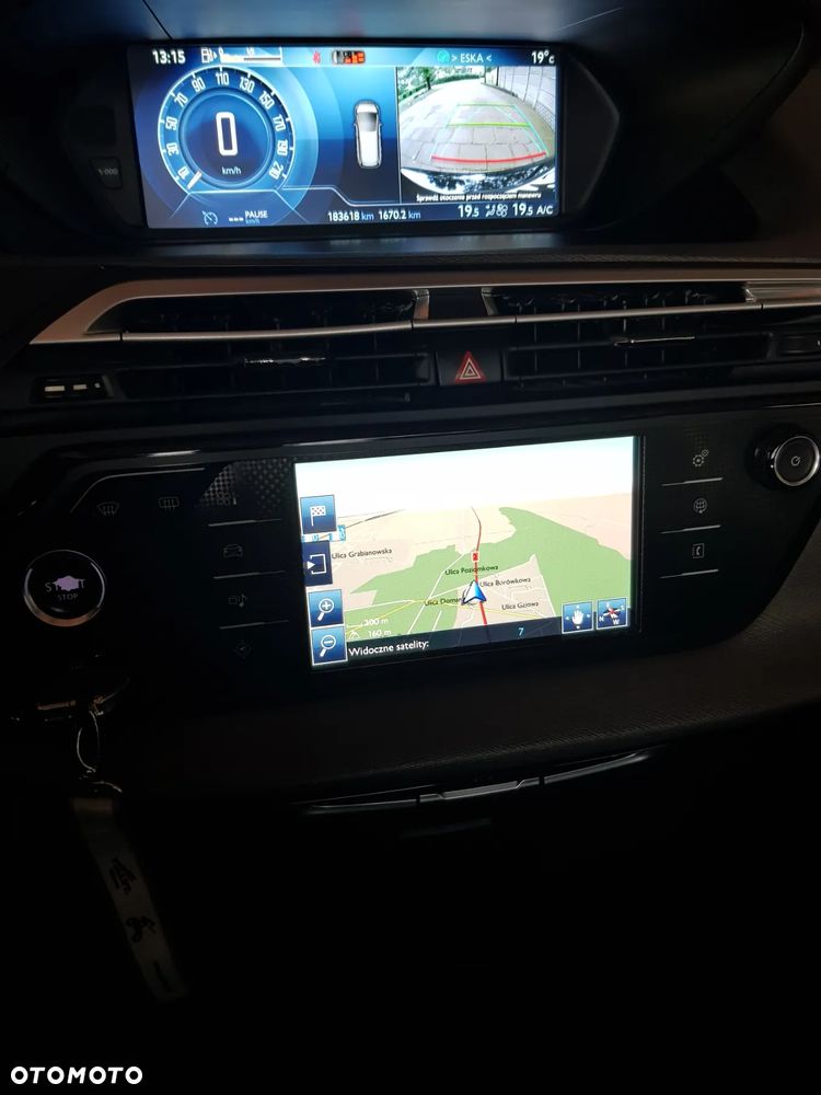 Citroën C4 Grand Picasso - 19