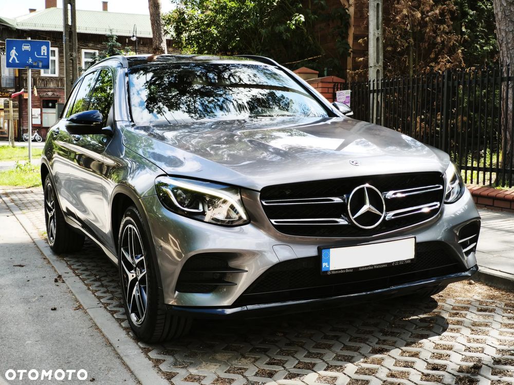 Mercedes-Benz GLC 220 d 4Matic 9G-TRONIC AMG Line - 10