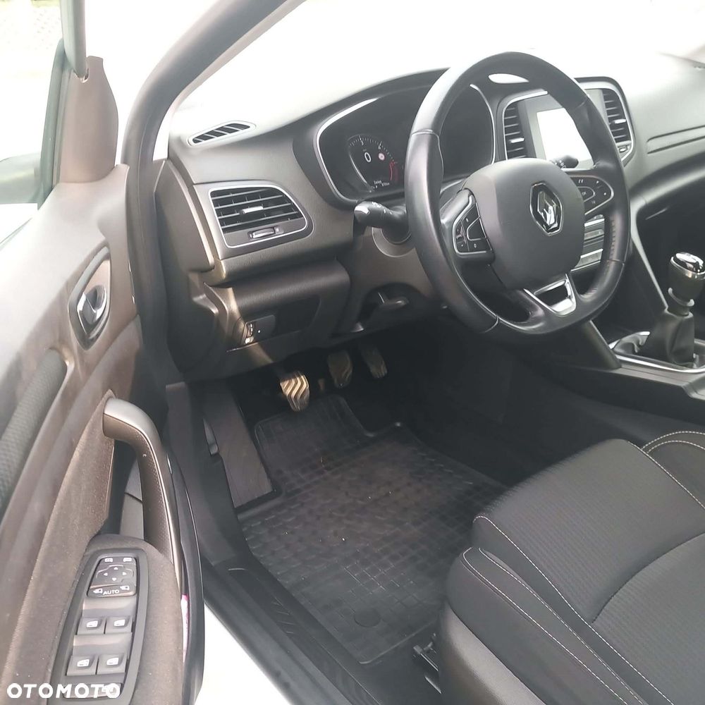 Renault Megane BLUE dCi 115 LIMITED - 10