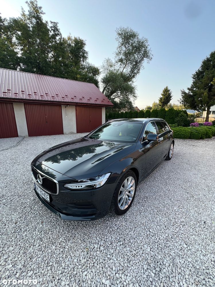 Volvo V90 D3 Geartronic Momentum Pro - 2