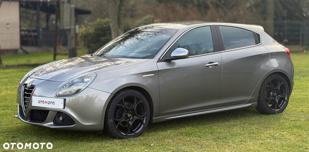 Alfa Romeo Giulietta - 2