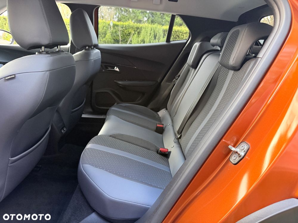Peugeot 2008 BlueHDi 130 EAT8 Allure Pack - 15