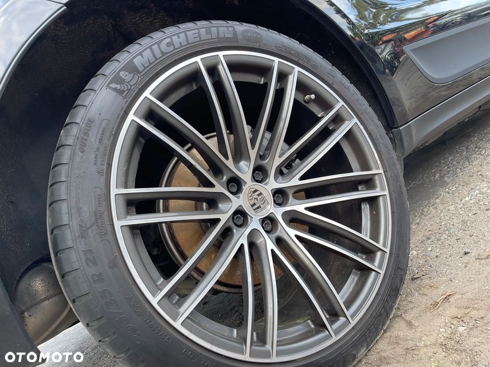 Porsche Macan S - 39