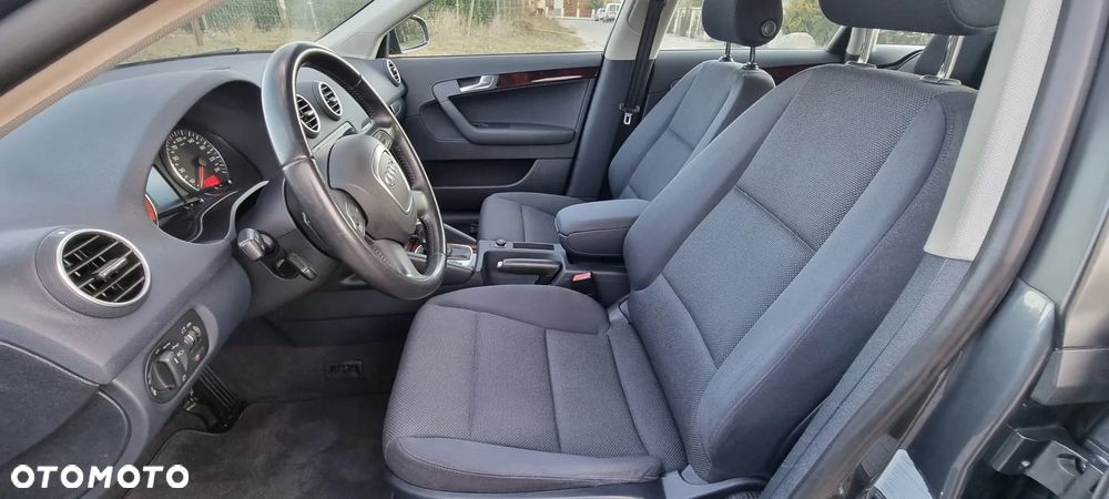 Audi A3 Sportback 1.8 TFSI S tronic Ambition - 12