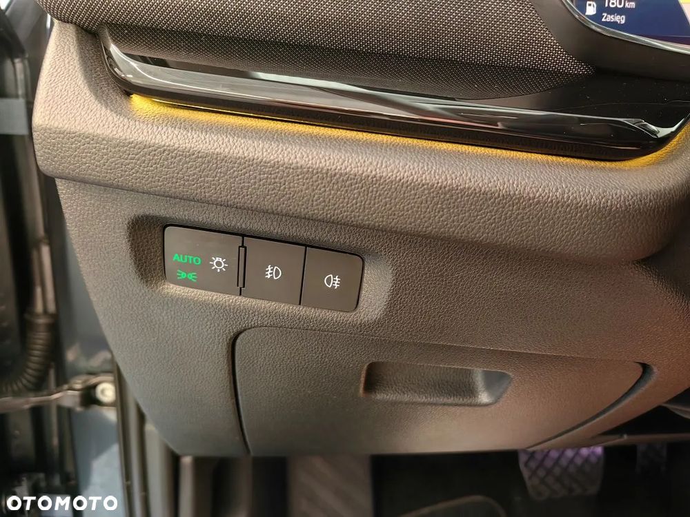 Skoda Octavia Combi 2.0 TDI DSG Exclusive Plus - 17