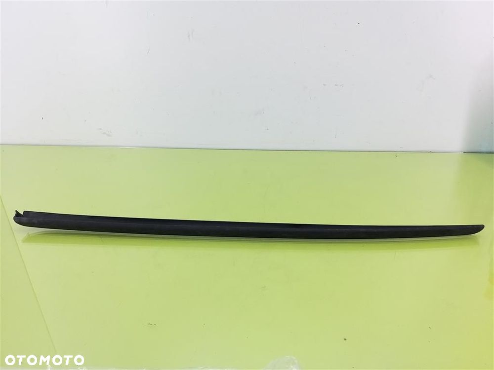 Listwa szyby przedniej lewa Audi A4 B8 8K 2007-2015 8K085432701C NOWA - 1