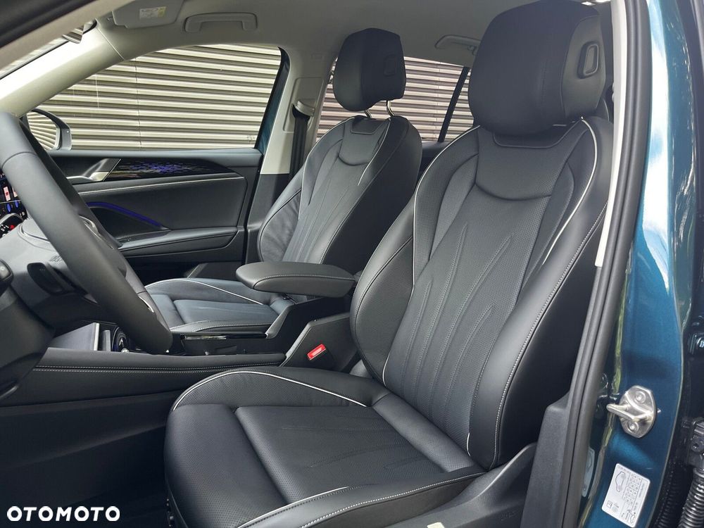 Volkswagen Tiguan - 17