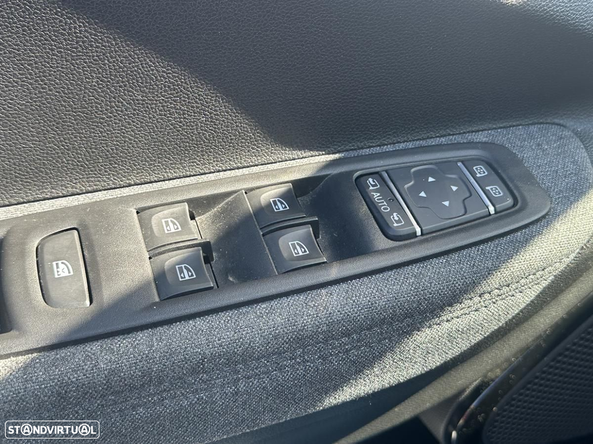 Renault Zoe (c/ Bateria) Intens 50 - 17