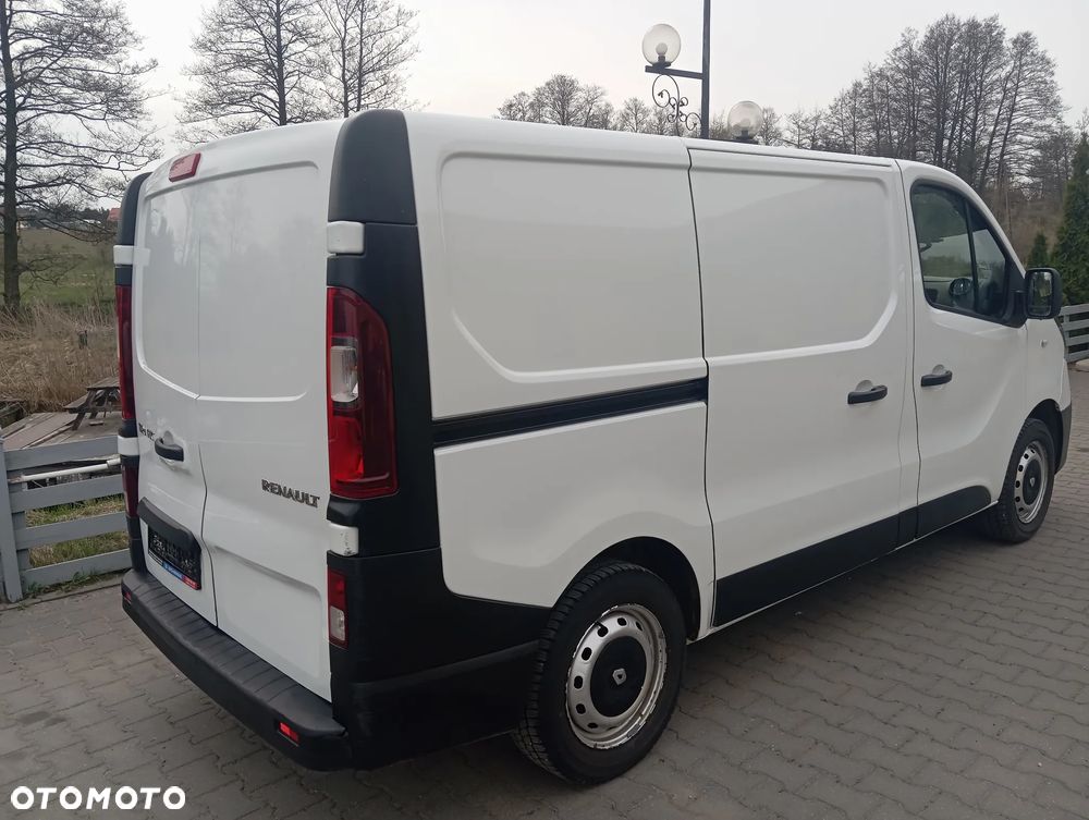 Renault Trafic - 8