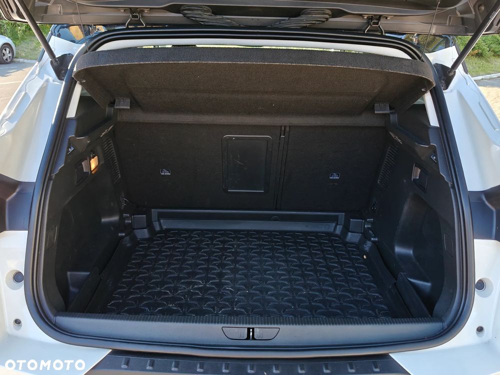 Opel Grandland X 1.2 T GPF Elegance S&S - 18