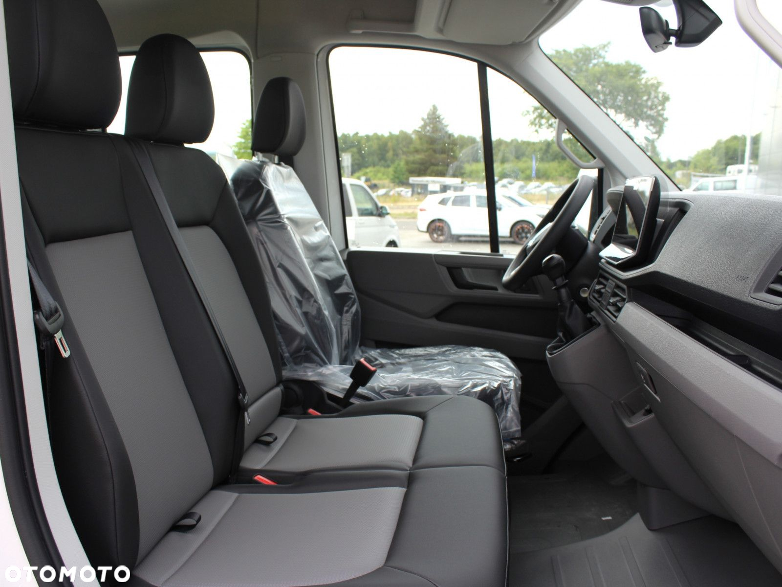 Volkswagen Crafter Skrzyniowy 2.0 TDI Manual - 8