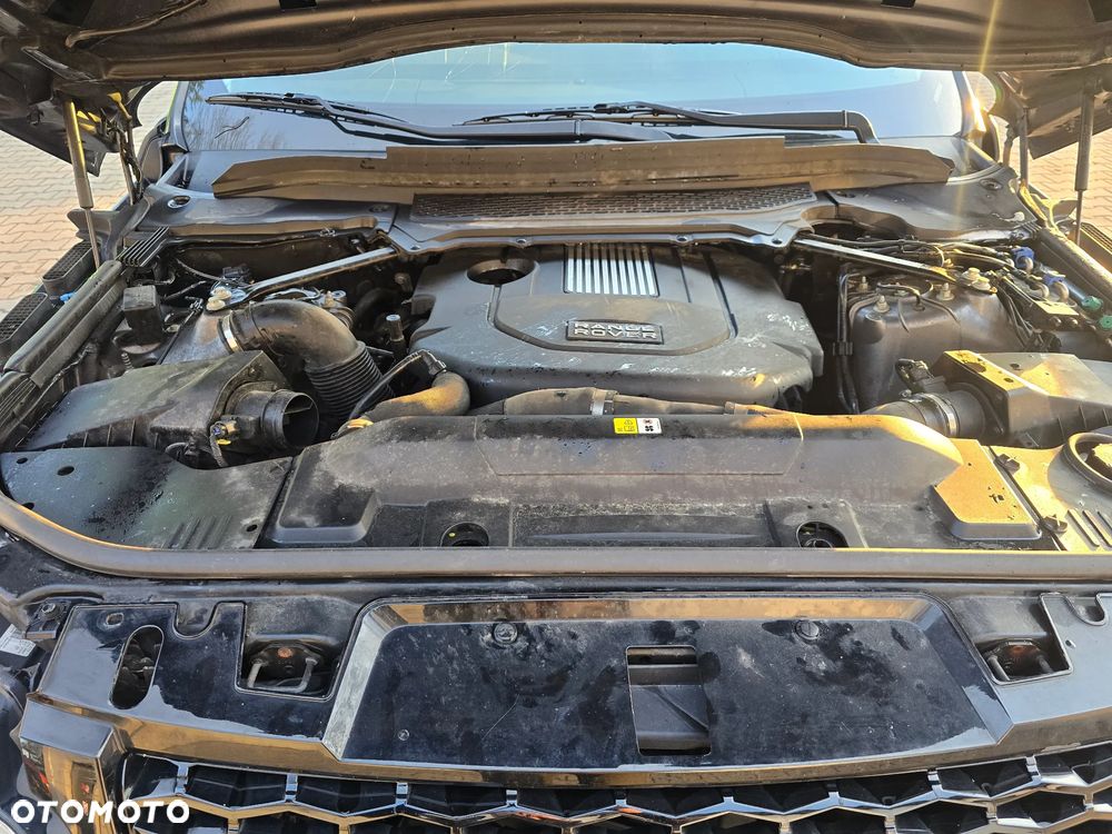 Land Rover Range Rover Sport TDV6 HSE Dynamic - 8