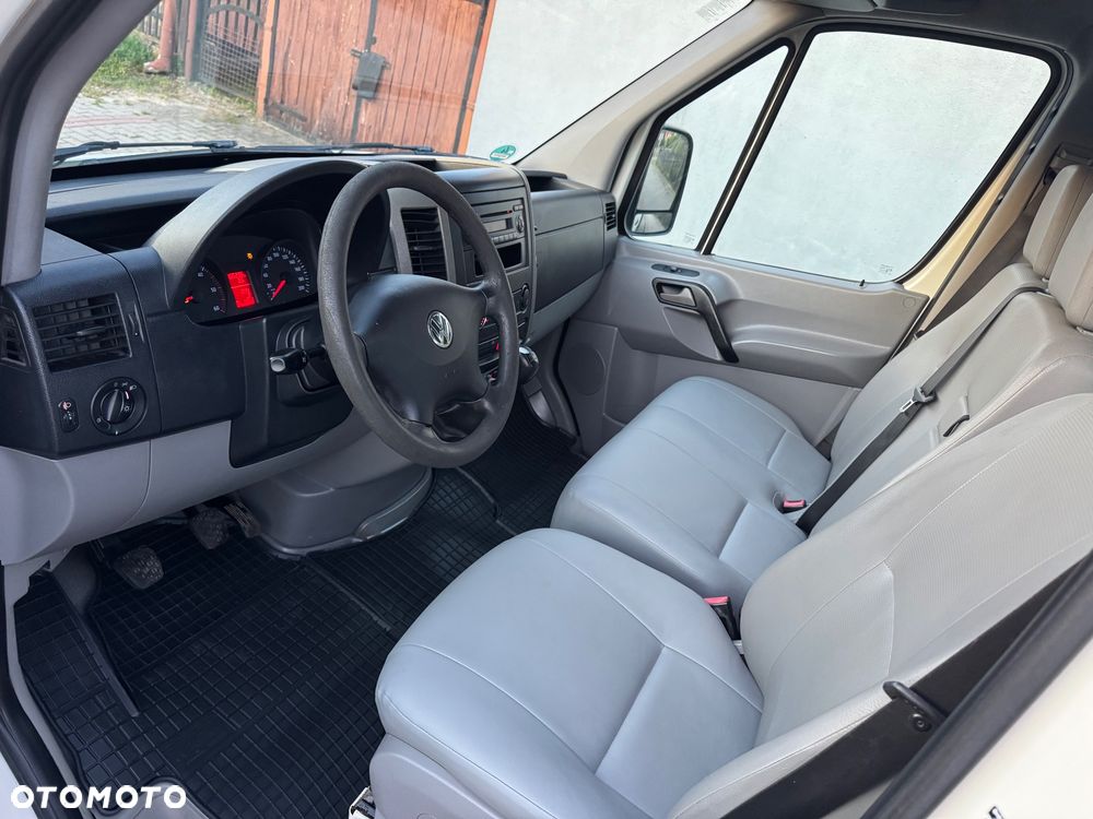 Volkswagen Crafter - 25