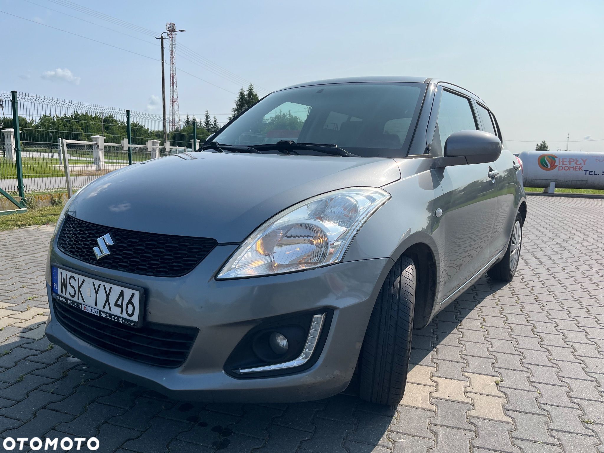 Suzuki Swift - 1