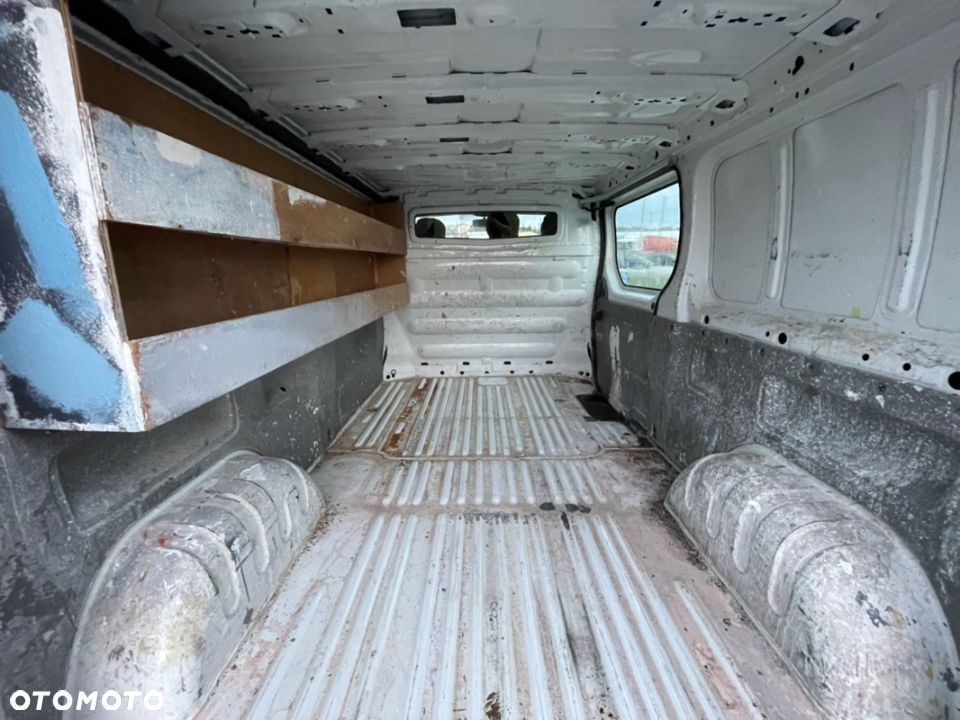 Renault trafic - 19