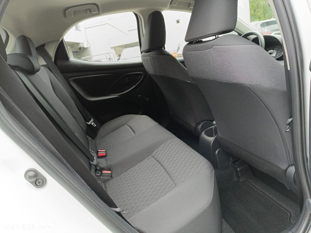 Toyota Yaris - 23