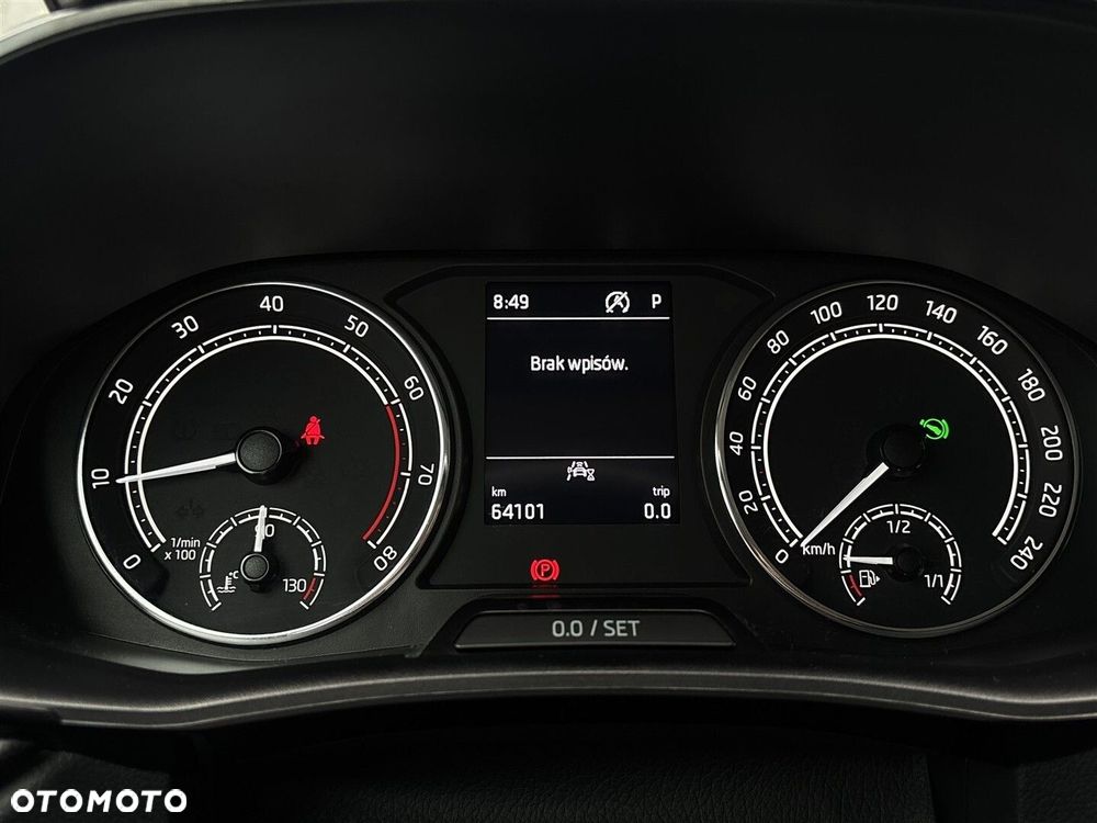 Skoda Fabia 1.0 TSI Ambition - 19