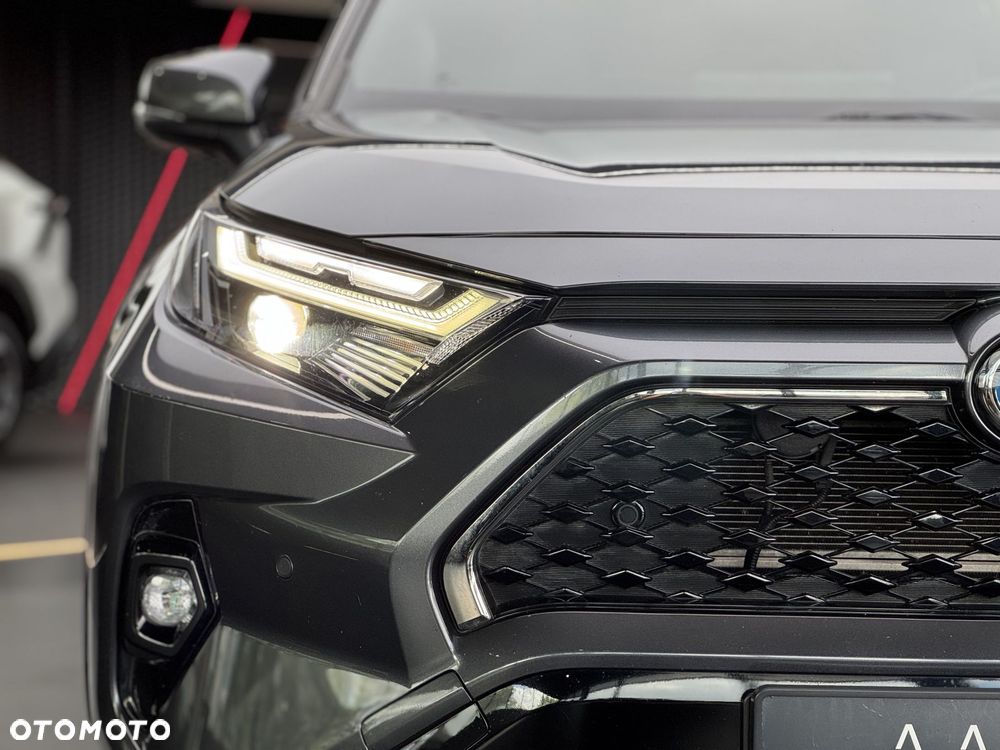 Toyota RAV4 - 40
