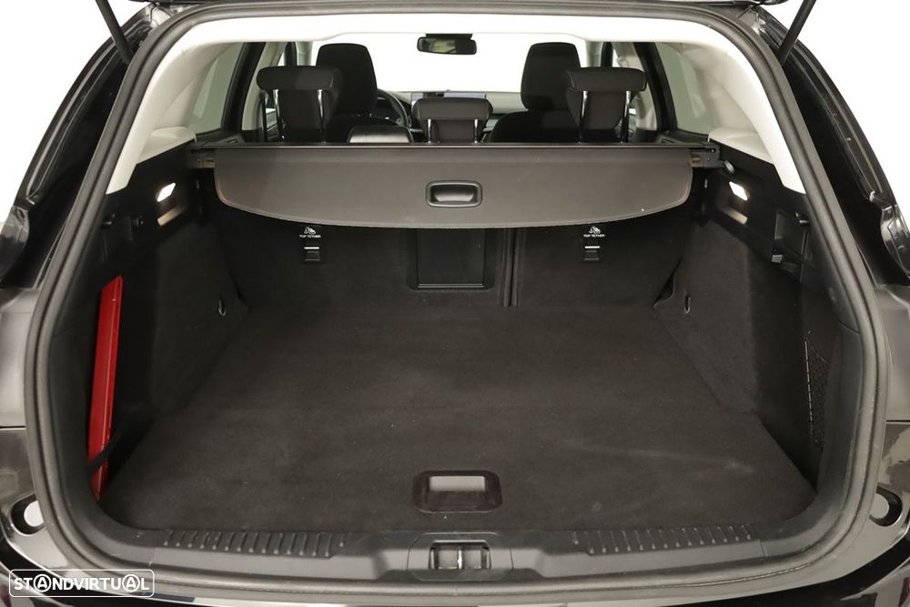 Ford Focus SW 1.0 EcoBoost MHEV Active X - 21