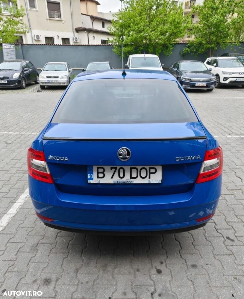 Skoda Octavia 1.5 TSI DSG MHEV Ambition - 3