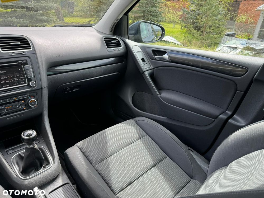 Volkswagen Golf 1.4 TSI Highline - 14