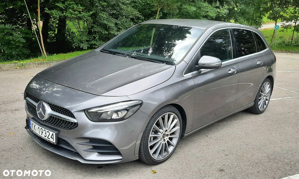 Mercedes-Benz Klasa B 200 d 4-Matic AMG Line 8G-DCT - 2