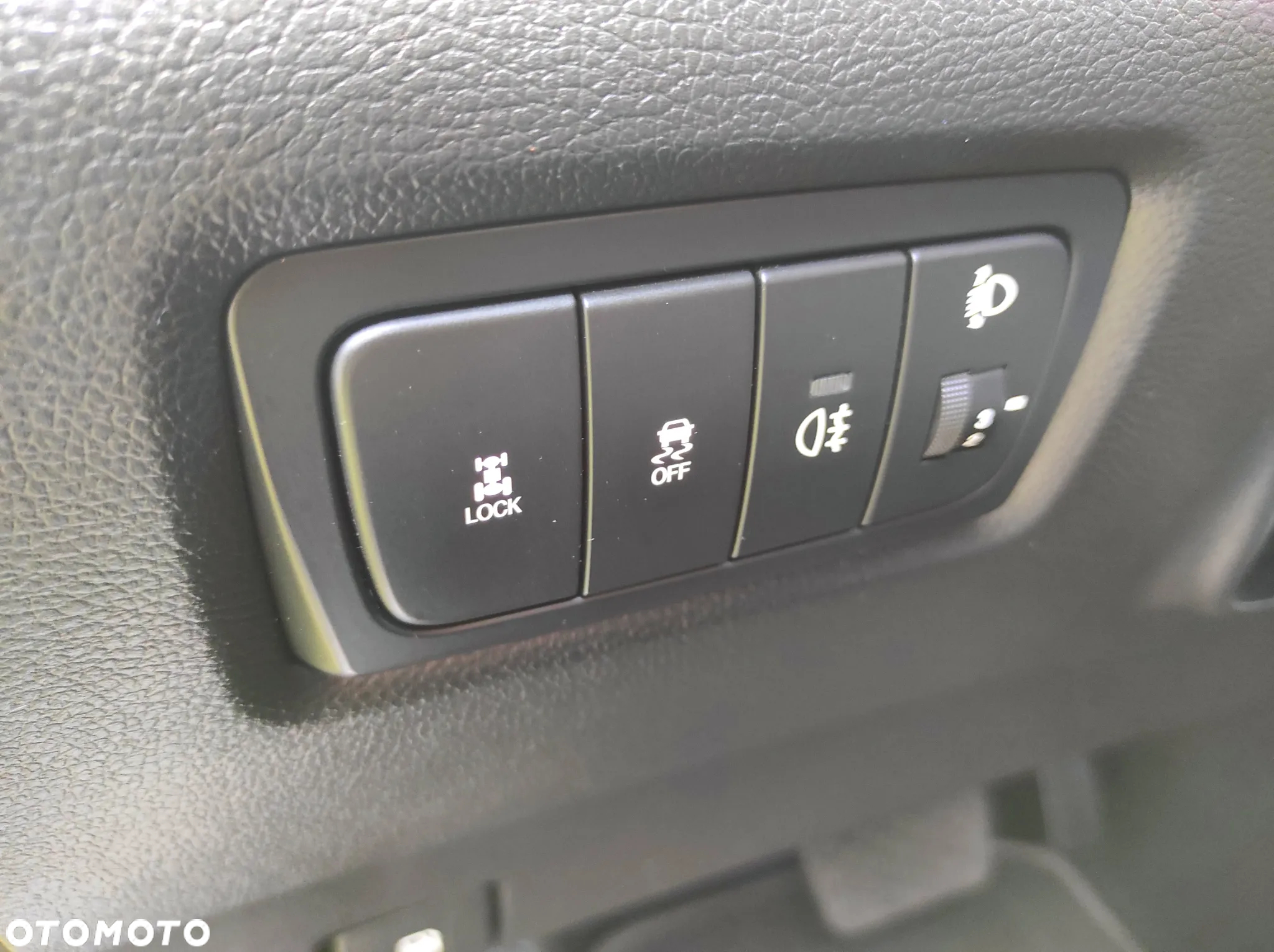 SsangYong/KGM Korando 2.0 e-XDi Quartz - 17