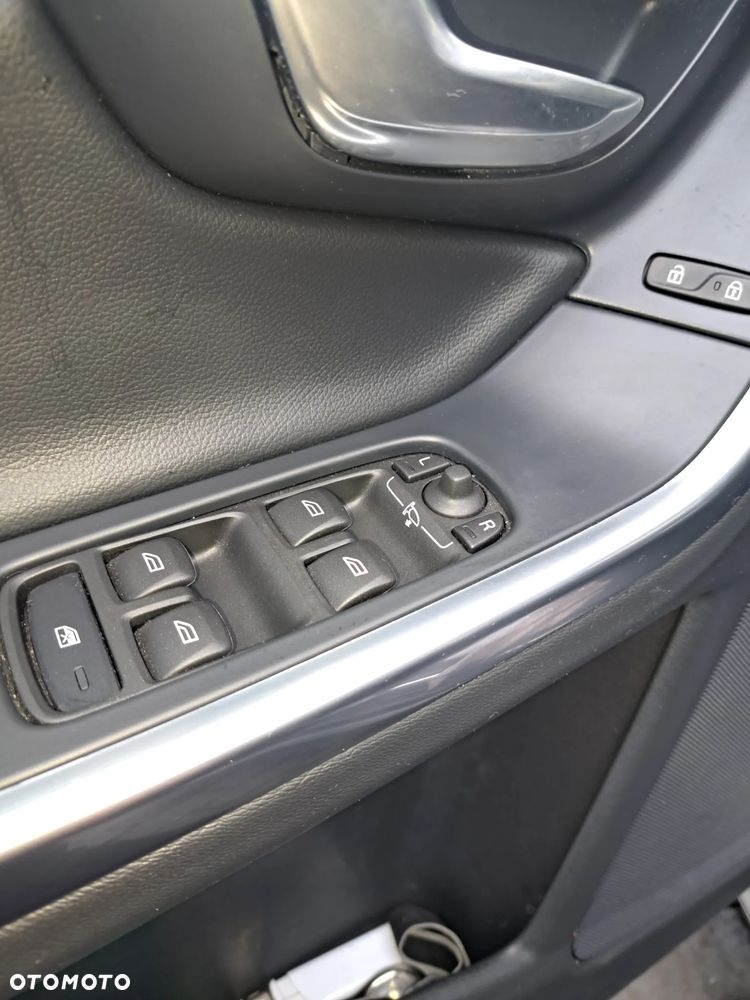 Volvo V60 Cross Country D3 Kinetic - 14