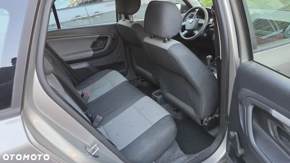 Skoda Fabia 1.2 12V Active - 7