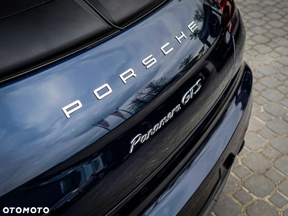 Porsche Panamera - 9
